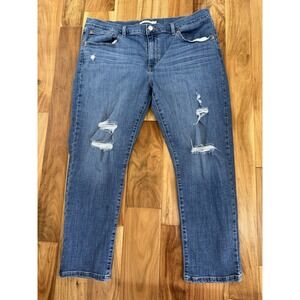 Levis Jeans‎ Women's Size 33 Blue Denim Boyfriend Mid Rise Distressed Med Wash